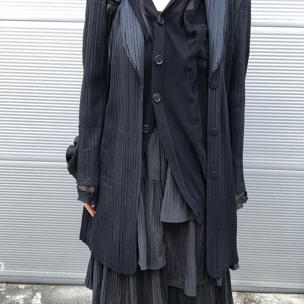 이세이미야케 플리츠 코트