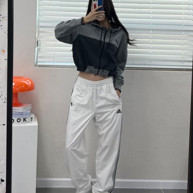 (WOMEN)퓨마 크롭 후드-M1742