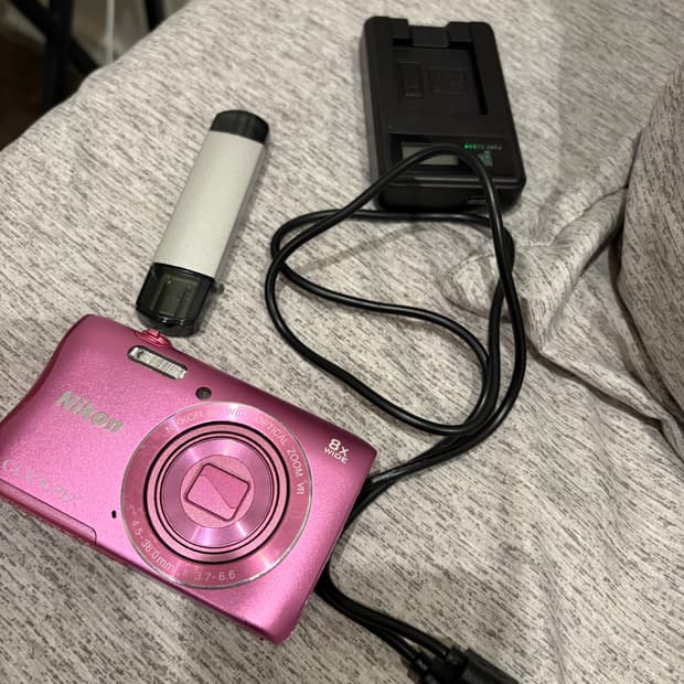 니콘 쿨픽스 s3700 