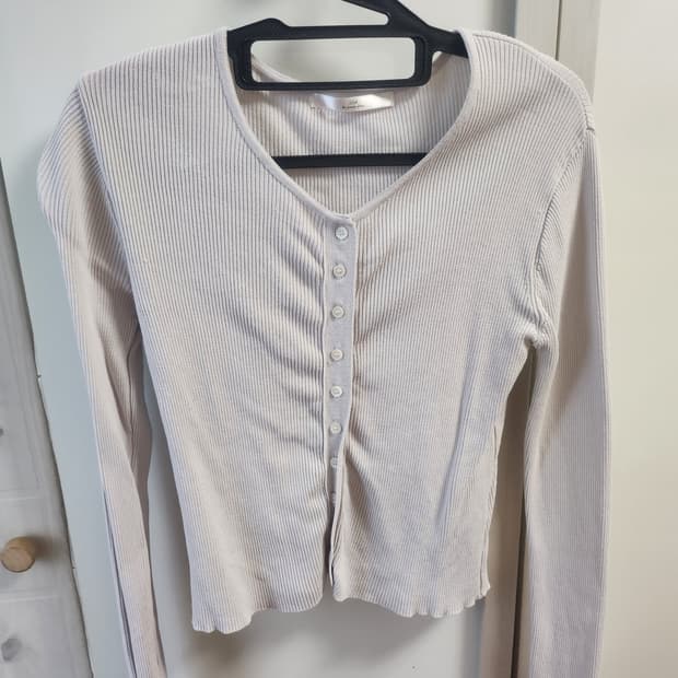 유솝 소피라인 가디건 그레이블루