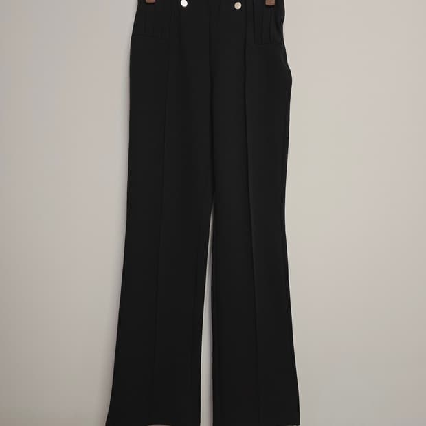 잇미샤 블랙 부츠컷 슬랙스 팬츠