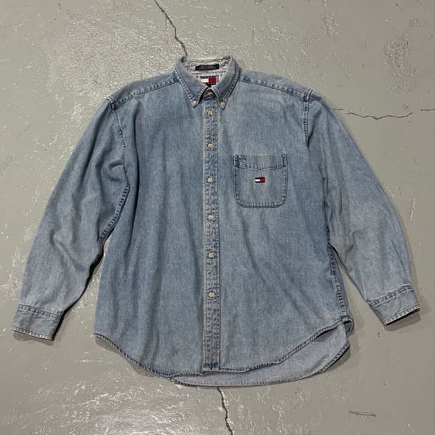 타미 진스(Tommy Jeans) 빈티지 연청 데님 원포켓 셔츠