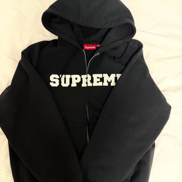 슈프림 컬리지에이트 후드집업 m