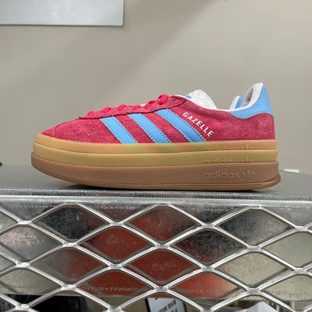 아디다스 가젤 볼드 레드 220