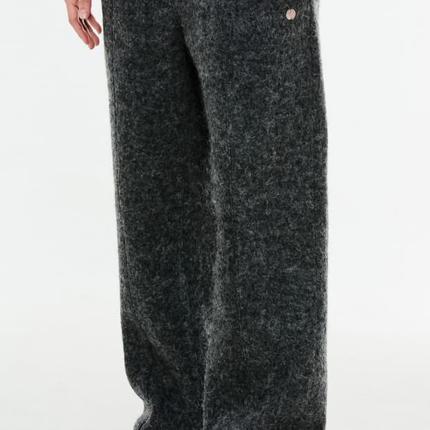 어나더유스 울팬츠