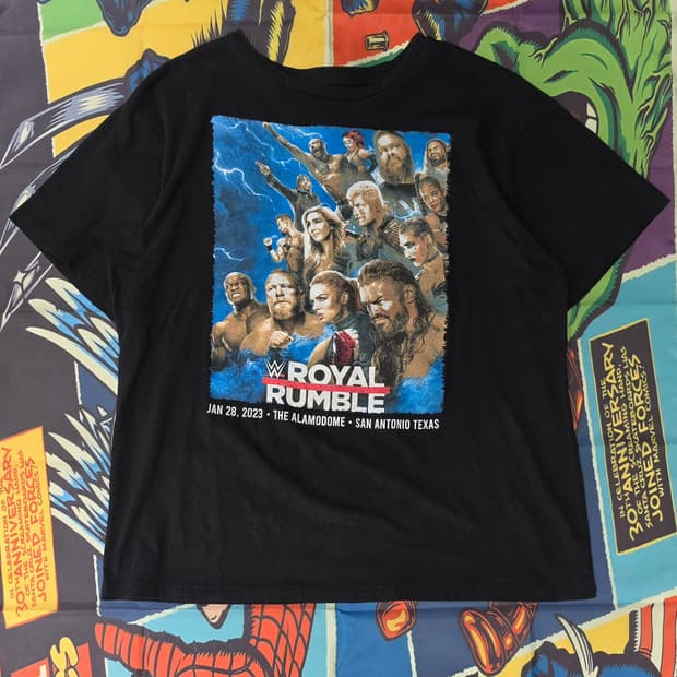 WWE 2023 ROYAL RUMBLE 머천다이즈 반팔 L