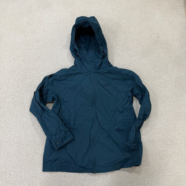 34 라코스테 여성 경량 후드 바람막이 0130T1