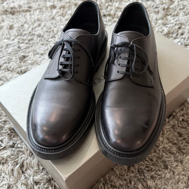 조르지오 아르마니 카프스킨 더비 Size 41EU