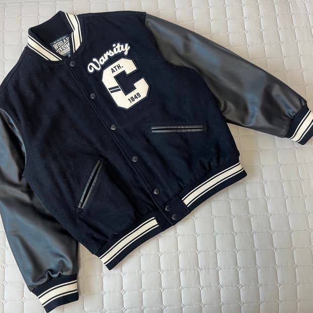 후아유 바시티 자켓 블랙 XL