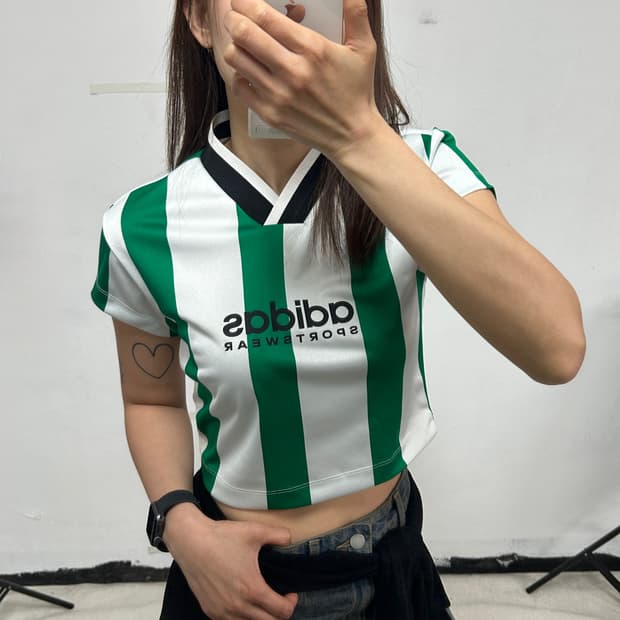 아디다스 티로 컬러블록 크롭 티셔츠