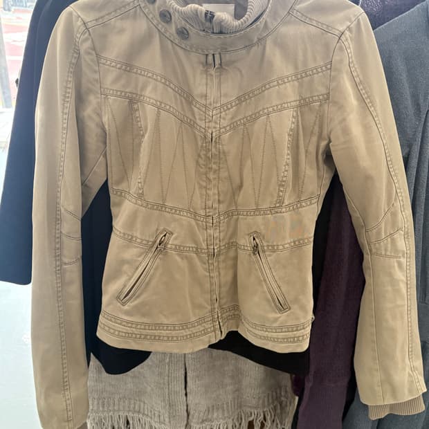 디젤 베이지자켓
