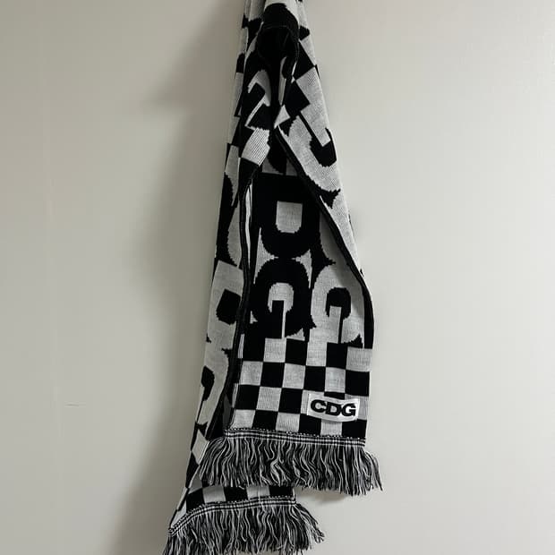 CDG 로고 체크 머플러 