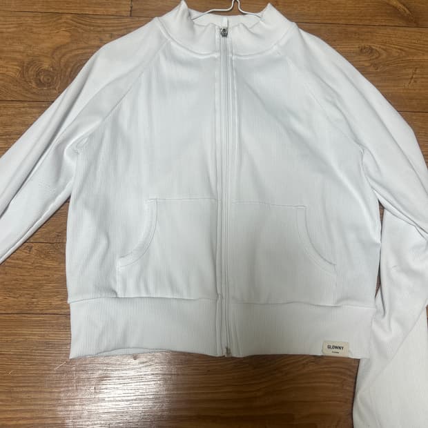 글로니 트랙집업