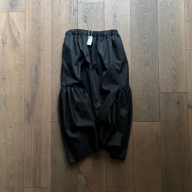 Transformed Shirring Volumed Saruel Pant