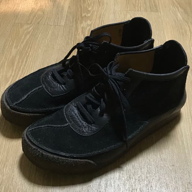 금일 할인 클락스 올블랙 레더 러버솔 미드