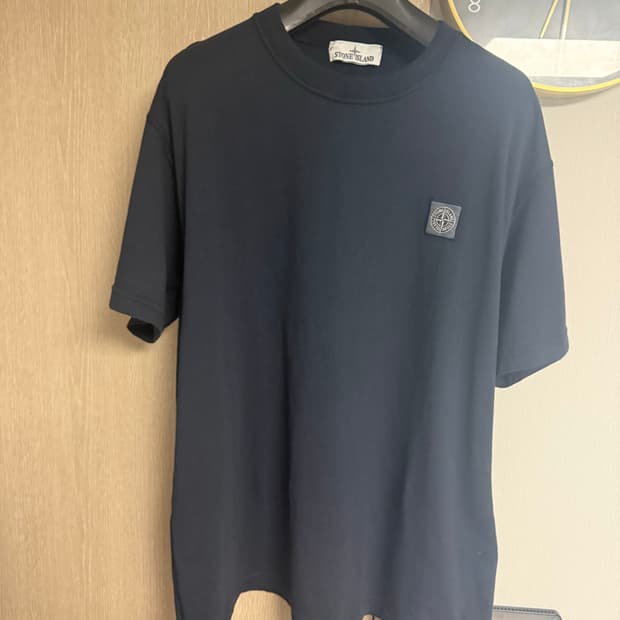 (정품) 스톤아일랜드 25ss 반팔 네이비 XL