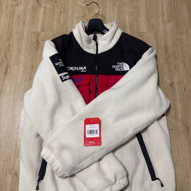 슈프림 노스페이스 익스페디션  플리스 자켓 화이트 XL