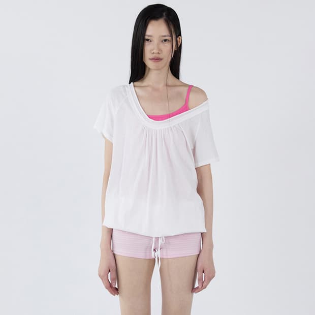 세릭 cerric round drawstring hem top white