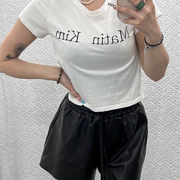 마뗑킴 빈티지 캐주얼 스펠로고 크롭 반팔티 M C13070