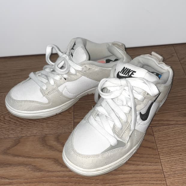 나이키 덩크 로우 디스럽트 2 화이트 라이트 본 240