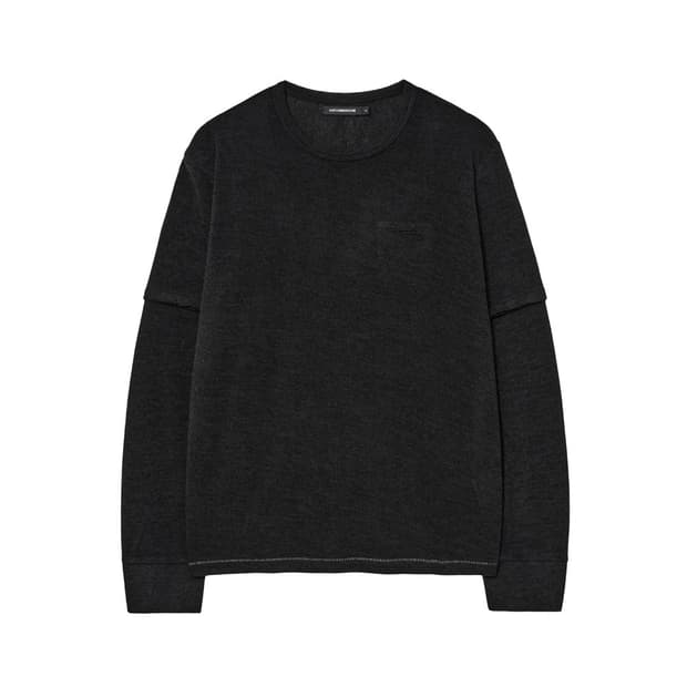 해칭룸 레이어 커프스 티 블랙