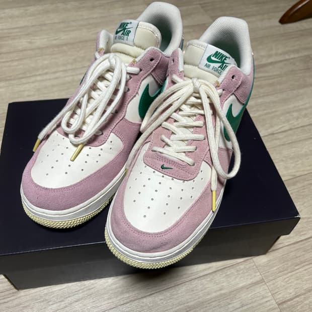 나이키 에어포스 핑크 285