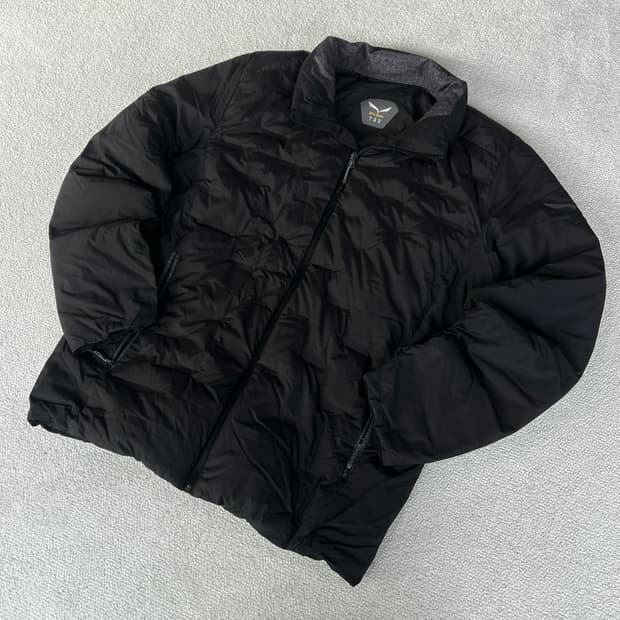 살레와 블랙 패딩 자켓 L