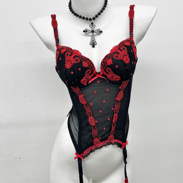 에블린 발렌타인 가터 코르셋