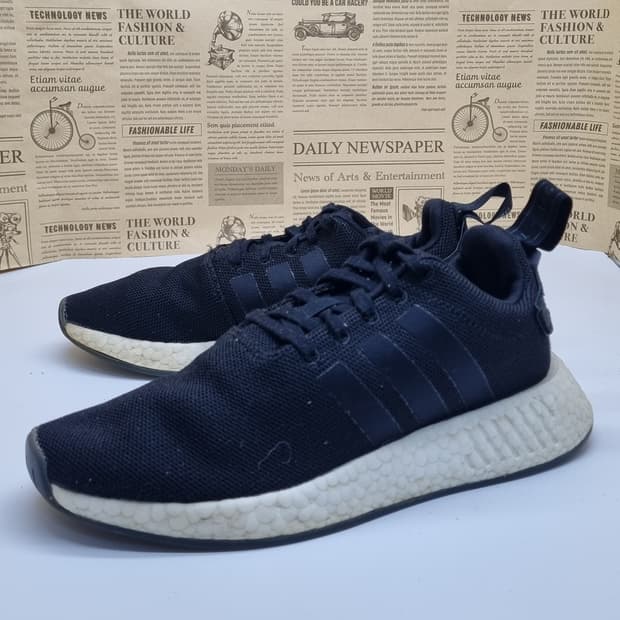 아디다스 NMD R2 운동화 245