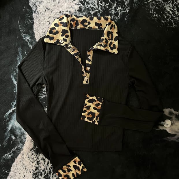 레오파드 롱슬리브