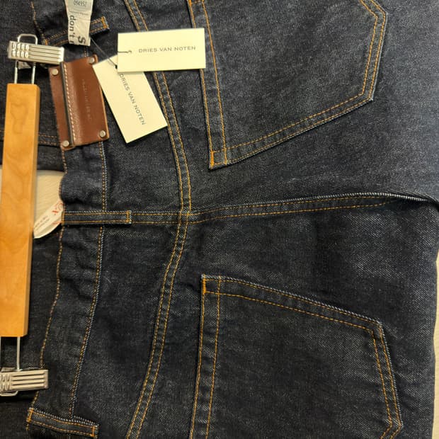 드리스반노튼 스트레이트 데님 진 인디고