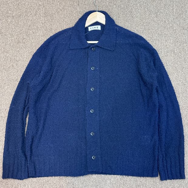 쿠어 카라 부클가디건 네이비