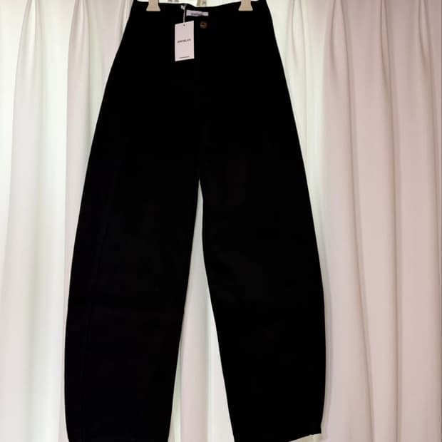 [새 상품] 돈비레잇 이지 커브 코튼팬츠 s