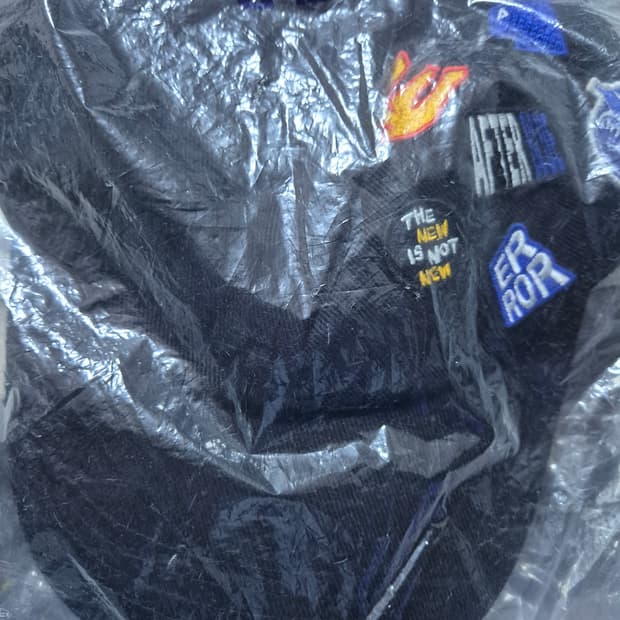 (새상품) 아더에러 디스토트 캡 느와르 A1