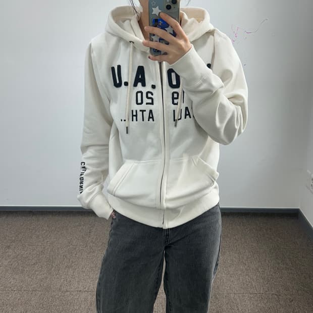 Who A U 후아유 블랙 스펠아웃 로고 화이트 후드집업