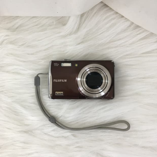 후지필름 파인픽스 F70 EXR 디카