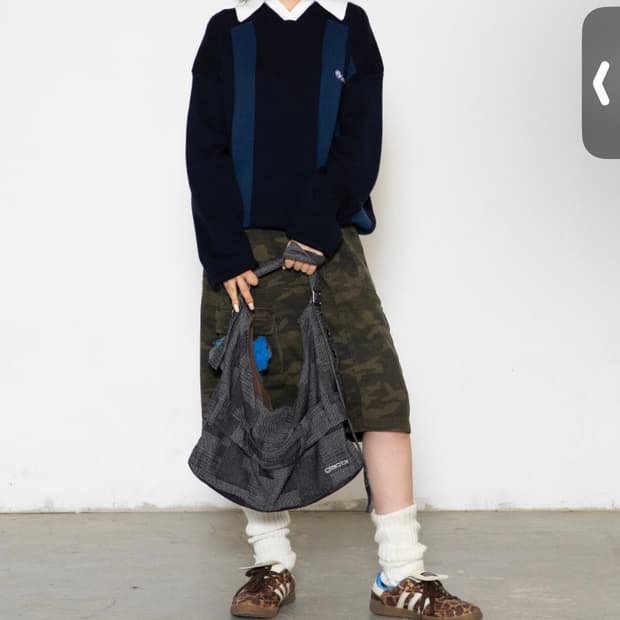 글랙 벨트 디테일 데님 숄더백