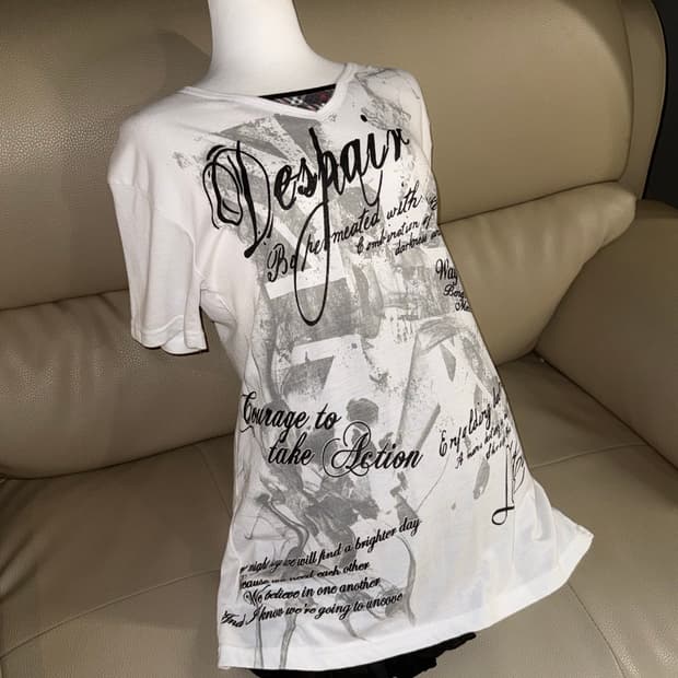 layered detail lettering & printing top