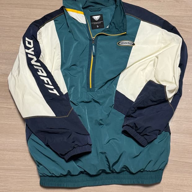 다이나핏 반집업 바람막이 XL