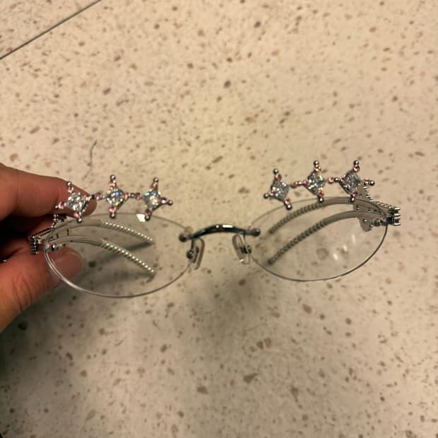 젠틀몬스터 진주 안경