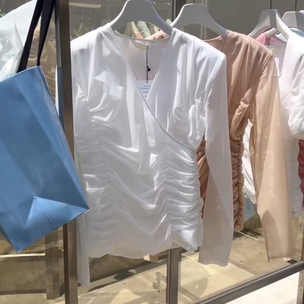 드래곤블루스 매쉬 셔링 랩 블라우스 베이지 S