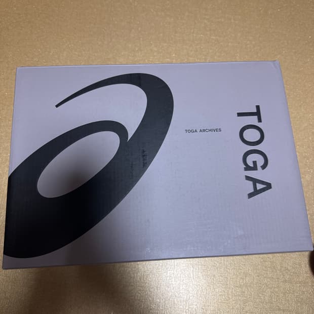 [255] 아식스x토카 젤 큐물러스16 TG 그레이 블랙 퓨어실버