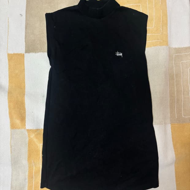 Stussy 블랙 슬리브리스