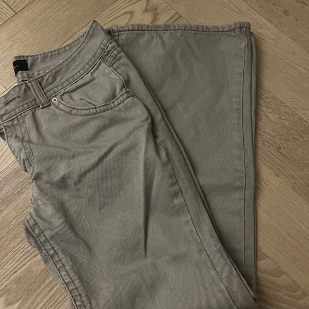 이즈이즈 부츠컷