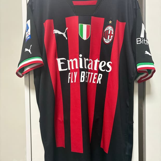 AC 밀란 22/23 홈 #11 즐라탄 이브라히모비치 (M)