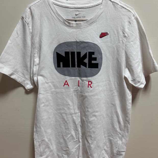 나이키 에어 반팔 티셔츠 S 흰색
