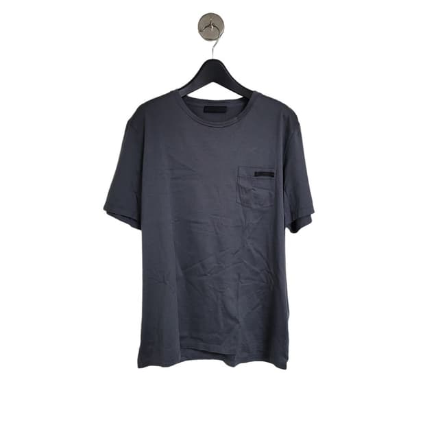 Pocket t-shirt