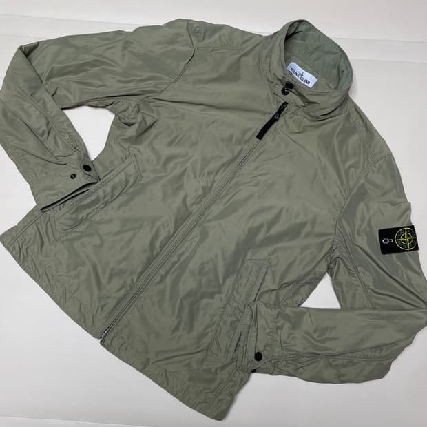 스톤아일랜드 MICRO REPS 자켓