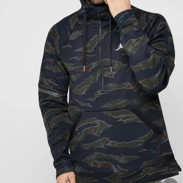 나이키조던 플리스 아노락탑