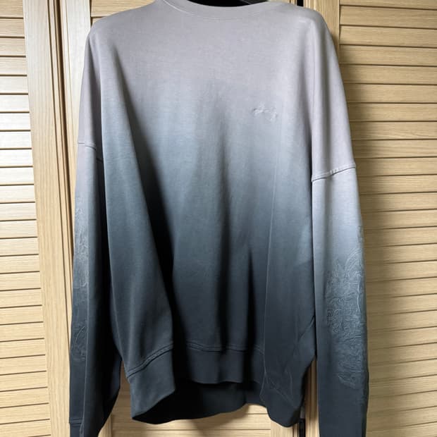 [50] 송지오 그라데이션 맨투맨